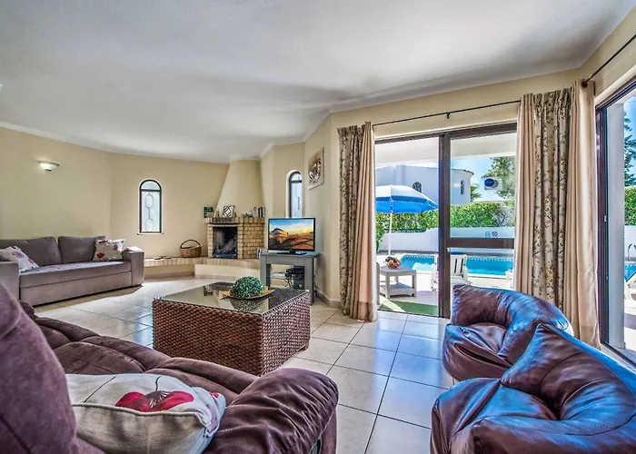 Miramar Villa *