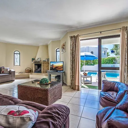 Miramar Villa *